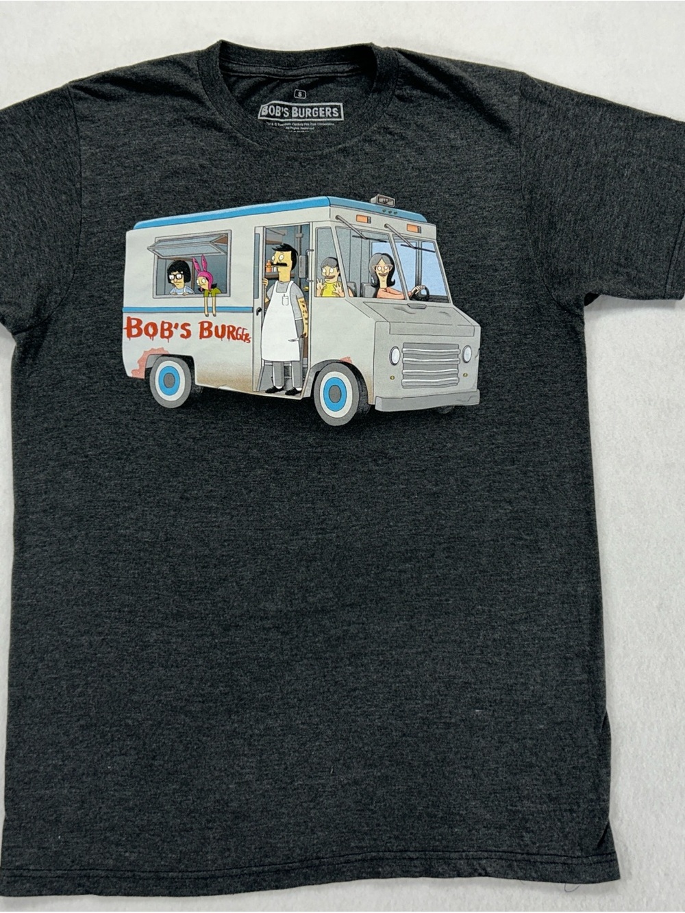 Bob’s Burgers Tee size small, bobs burger food truck sm